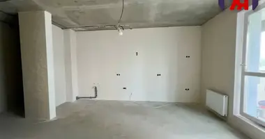 Apartamento 3 habitaciones en Minsk, Bielorrusia