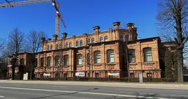 Bureau 1 581 m² dans Riga, Lettonie