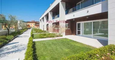 2 bedroom apartment in Salo, Italy