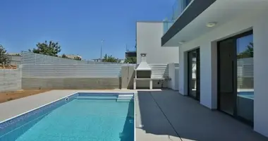 3 bedroom house in Mesogi, Cyprus