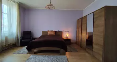 Haus 4 Zimmer in Nyul, Ungarn