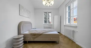 1 room apartment in Warsaw, Poland