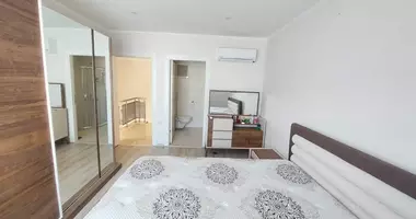 Квартира 3 комнаты в Duraliler, Турция