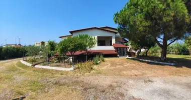 Cottage 5 bedrooms in Nea Kerasia, Greece