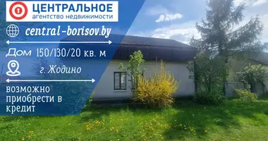 Casa de campo en Zhodino, Bielorrusia