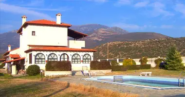 Willa 14 pokojów z Basen, z Widok na góry w Polygyros, Grecja
