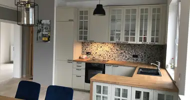 Apartamento 3 habitaciones en Varsovia, Polonia