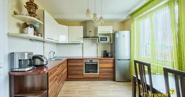 Apartamento 3 habitaciones en Asipavicki sielski Saviet, Bielorrusia