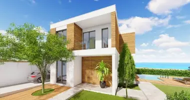 4 bedroom house in Chloraka, Cyprus