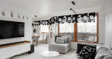 Apartamento 3 habitaciones en Palokka, Finlandia