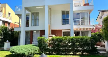 4 bedroom apartment in Kemer Mezarligi, Turkey