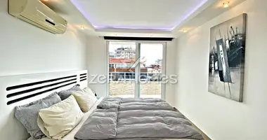 Doppelhaus 5 Zimmer mit Parkplatz, mit Aufzug, mit Schwimmbad in Alanya, Türkei