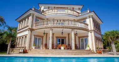 Дом 9 комнат в Orihuela, Испания