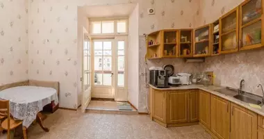 8 room apartment in Odesa, Ukraine