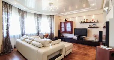 Appartement 3 chambres dans Minsk, Bélarus