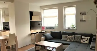 Wohnung 4 Zimmer in Bezirk Karlsbad, Tschechien