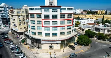 Nieruchomości komercyjne 166 m² w Strovolos, Cyprus