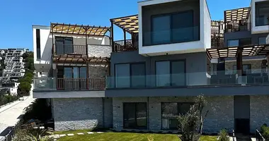 Villa 4 zimmer mit Balkon, mit Klimaanlage, mit Meerblick in Milas, Türkei