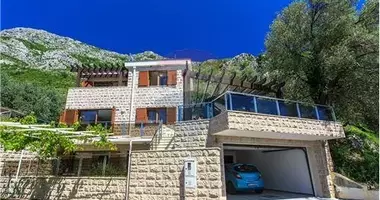 Villa 4 habitaciones con Vista a la montaña en Sustas, Montenegro