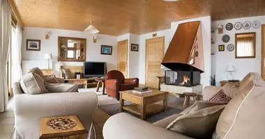 Chalet 6 Schlafzimmer mit Möbel, mit Wi-Fi, mit Kühlschrank in Albertville, Frankreich