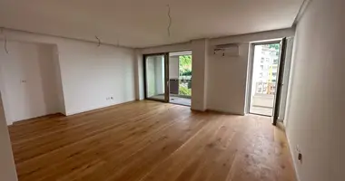 Apartamento 3 habitaciones en Rafailovici, Montenegro