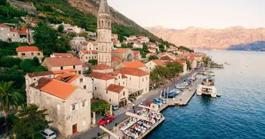 2 bedroom apartment in Tivat, Montenegro