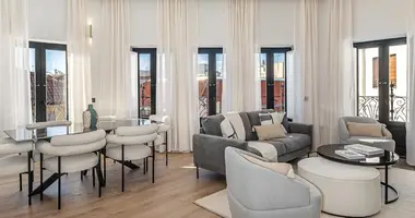 2 bedroom apartment in Madrid, Spain