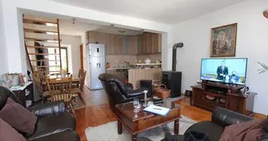 3 bedroom house in Prcanj, Montenegro