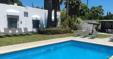 Maison 10 chambres dans San Pedro Alcantara, Espagne