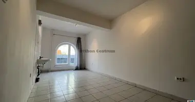 Gewerbefläche 18 m² in Szekszardi jaras, Ungarn