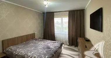 Apartamento 3 habitaciones en Brest, Bielorrusia