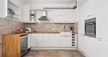 Apartamento 4 habitaciones en Varsovia, Polonia
