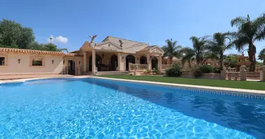 Villa  con Balcón, con Amueblado, con Terraza en Formentera del Segura, España