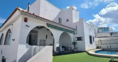 Willa w San Miguel de Salinas, Hiszpania