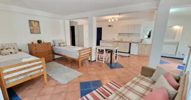 Apartamento en Budva, Montenegro