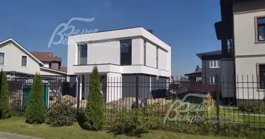 5 room house in poselenie Filimonkovskoe, Russia