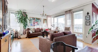 3 bedroom apartment in Helsinki sub-region, Finland