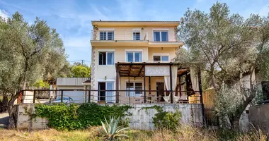 Дом 5 спален в Херцег-Нови, Черногория