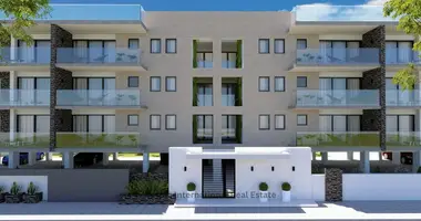 Penthouse 3 chambres dans Derýnia, Chypre