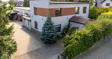 Haus in Rokietnice, Polen