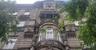 Mieszkanie 5 pokojów w Budapeszt, Węgry