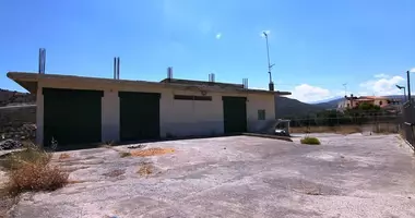 Gewerbefläche 300 m² in Analipsi, Griechenland
