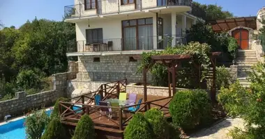 Casa 3 habitaciones en Pobrde, Montenegro