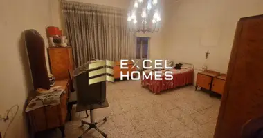 5 bedroom house in Victoria, Malta