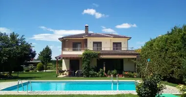 Villa 4 bedrooms with Swimming pool, with Mountain view in Kardia, Greece