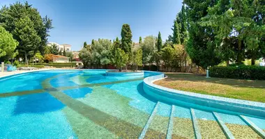 2 bedroom apartment in Paphos Municipality, Cyprus