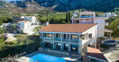 Villa 3 bedrooms with By the sea in Marovici, Montenegro