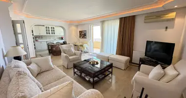 Apartamento 5 habitaciones en Mahmutlar, Turquía