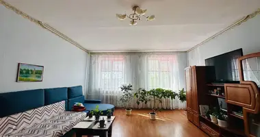 Apartamento 3 habitaciones en Borisov, Belarús