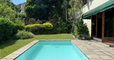 4 bedroom house in Regiao Geografica Imediata do Rio de Janeiro, Brazil